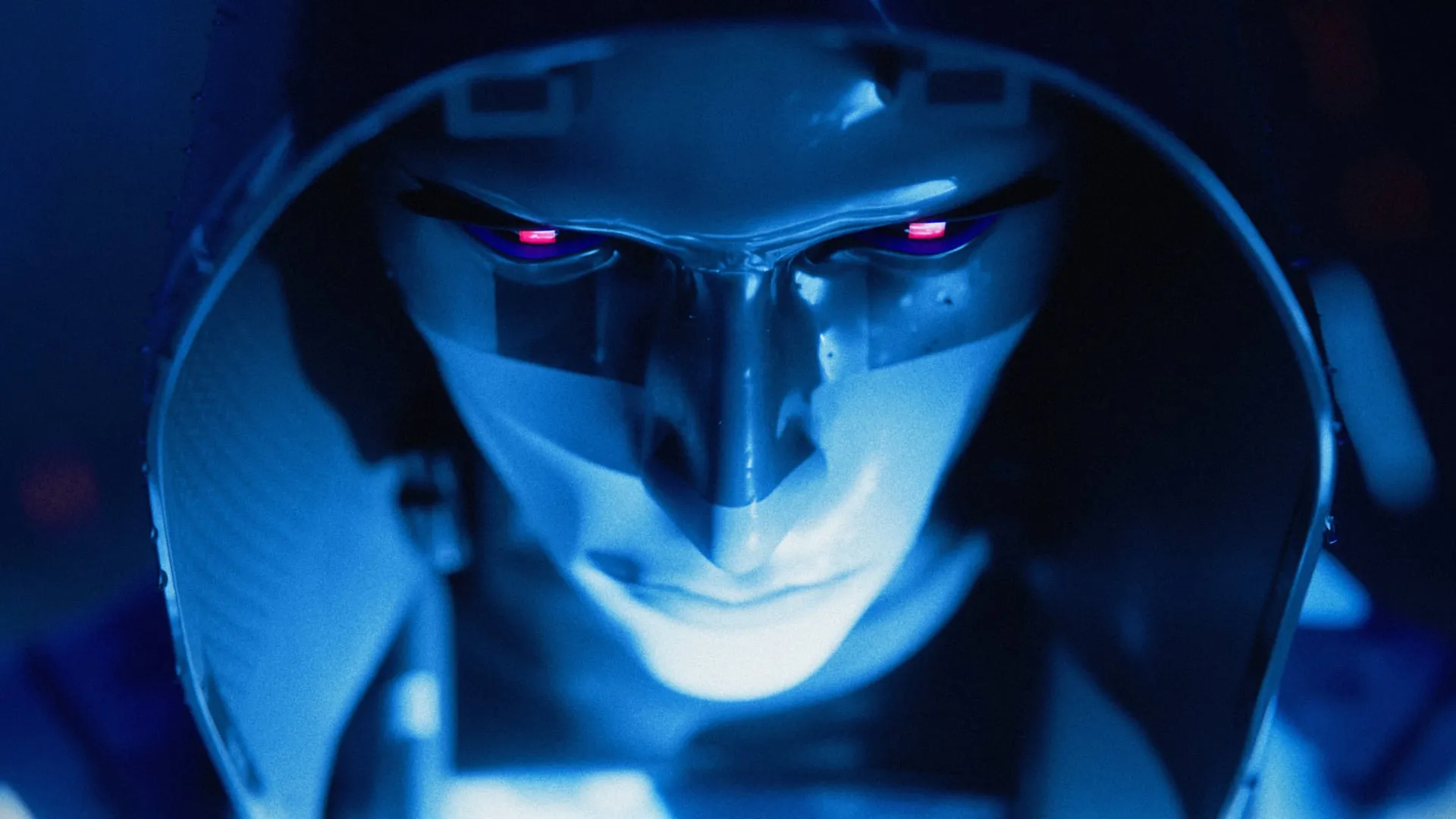 Runner de Marathon em close-up cinematográfico com iluminação neon azul