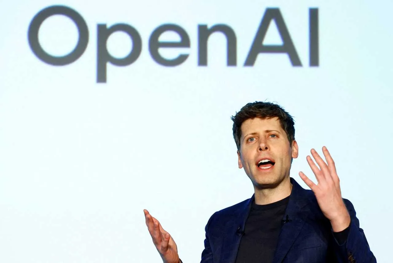 Sam Altman, CEO da OpenAI, em evento de tecnologia