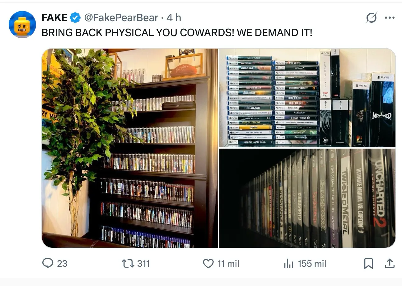 Tweet de @FakePearBear exigindo a volta da mídia física, com fotos de estantes lotadas de jogos de PS5 e PS3 em caixinha
